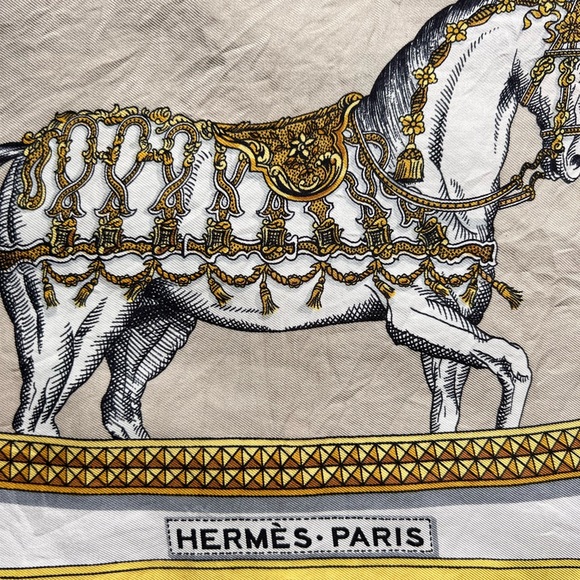 Hermes ‘Grand Apparat’ Scarf. 100% Silk.Equestrian motif. Artist Jacques Eudel. - Picture 6 of 15